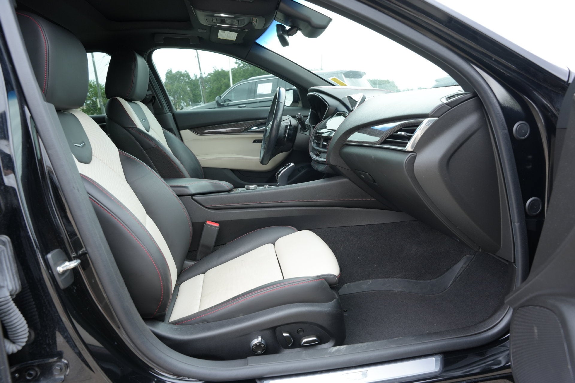2024 Cadillac CT5 Sport