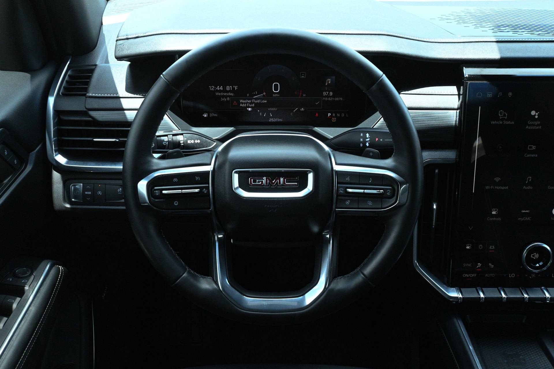 2024 GMC Acadia Elevation