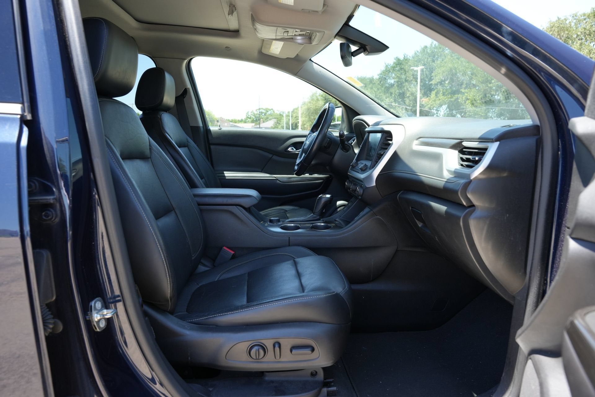2017 GMC Acadia SLT