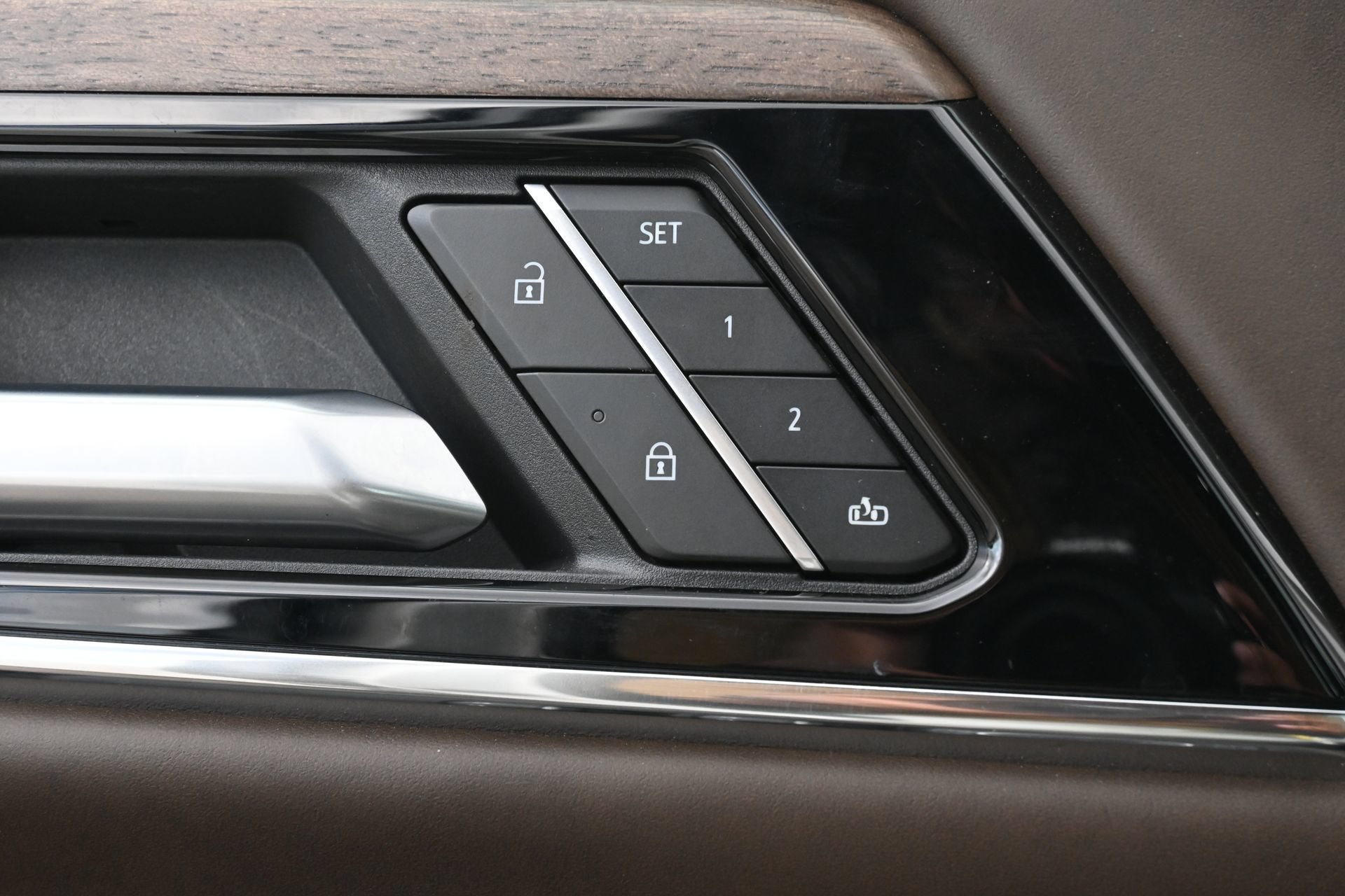 2025 GMC Yukon Denali Ultimate