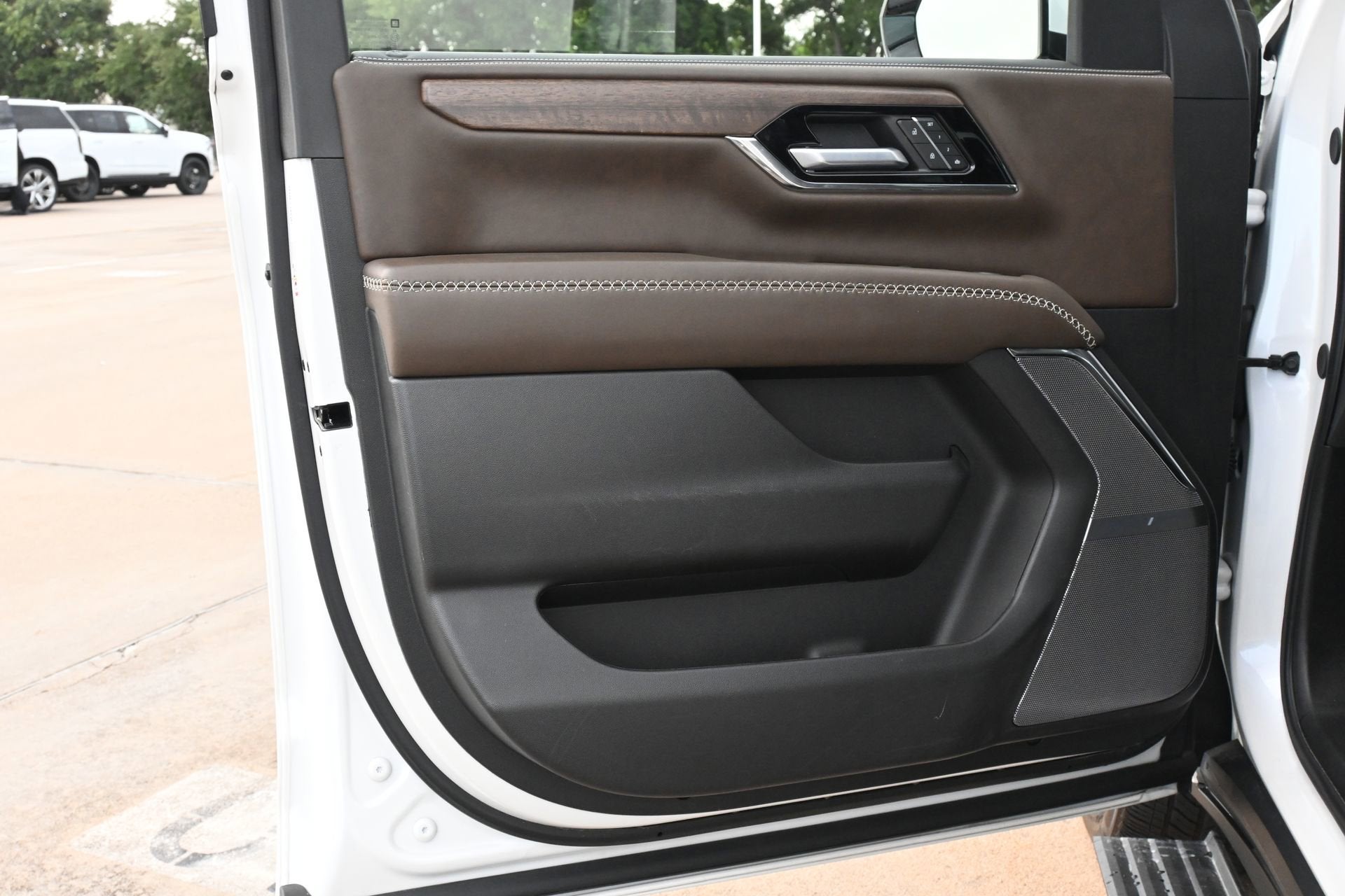 2025 GMC Yukon Denali Ultimate