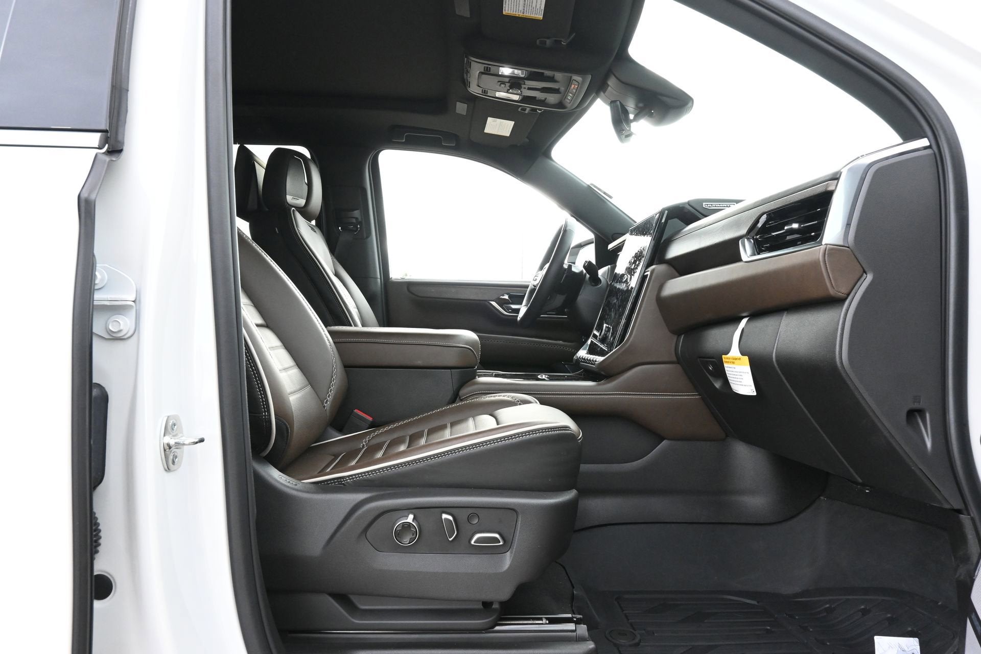 2025 GMC Yukon Denali Ultimate