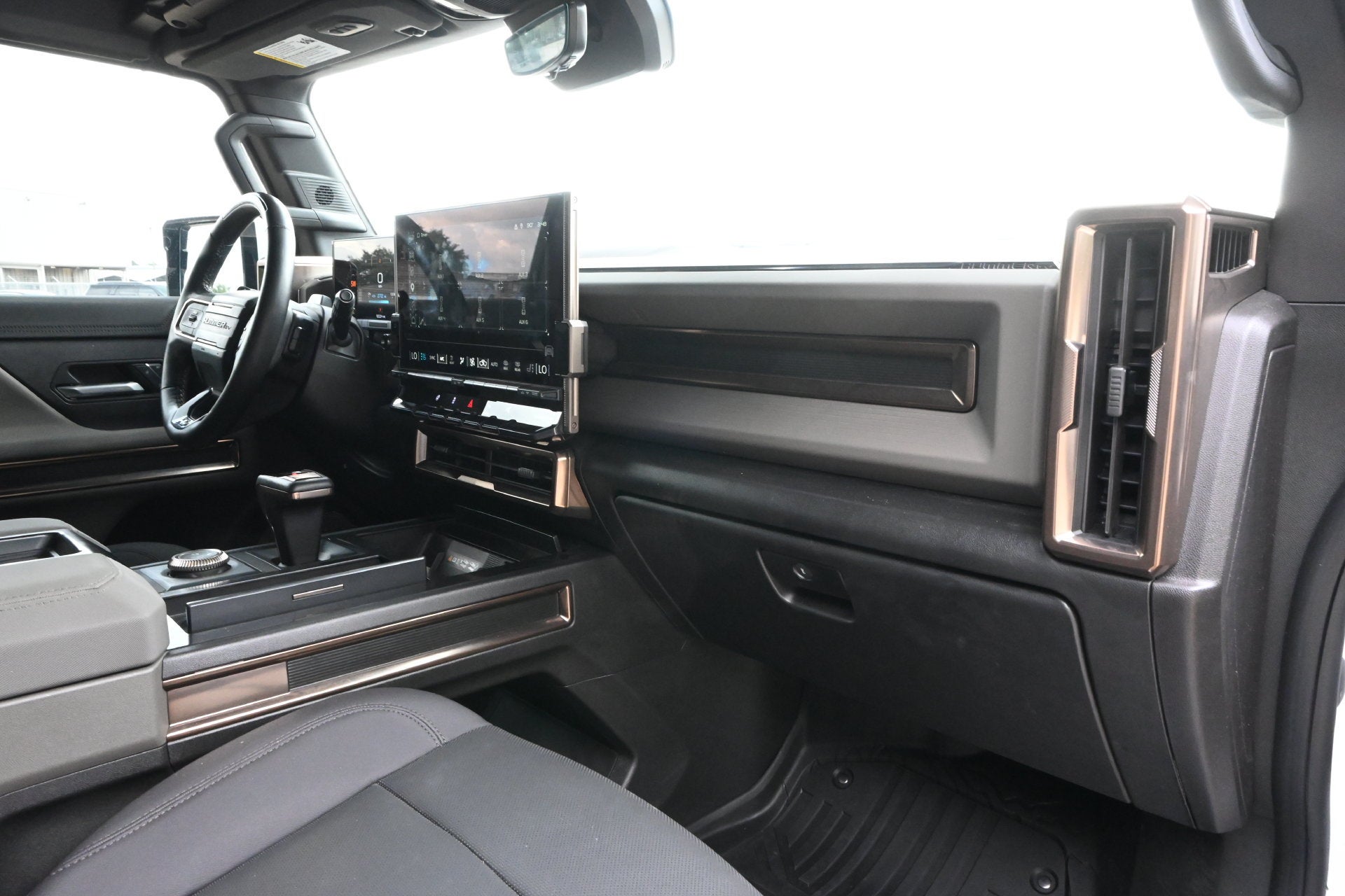 2025 GMC HUMMER EV SUV 2X
