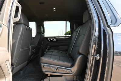 2022 Chevrolet Suburban RST