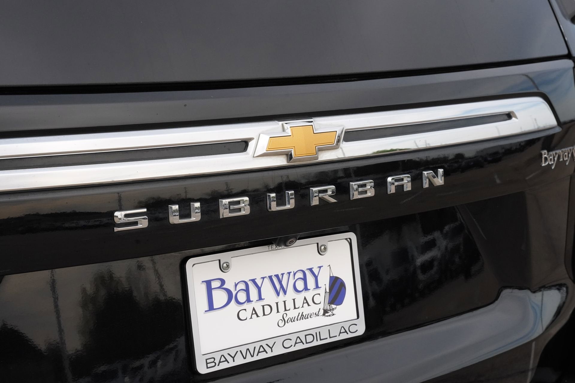2023 Chevrolet Suburban LT