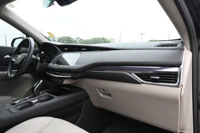 2023 Cadillac XT4 Luxury