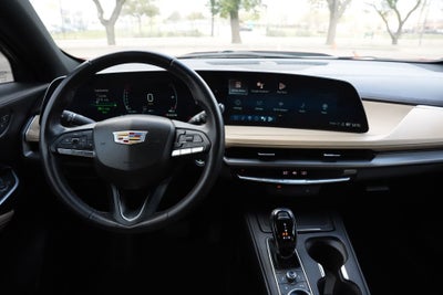 2024 Cadillac XT4 Luxury