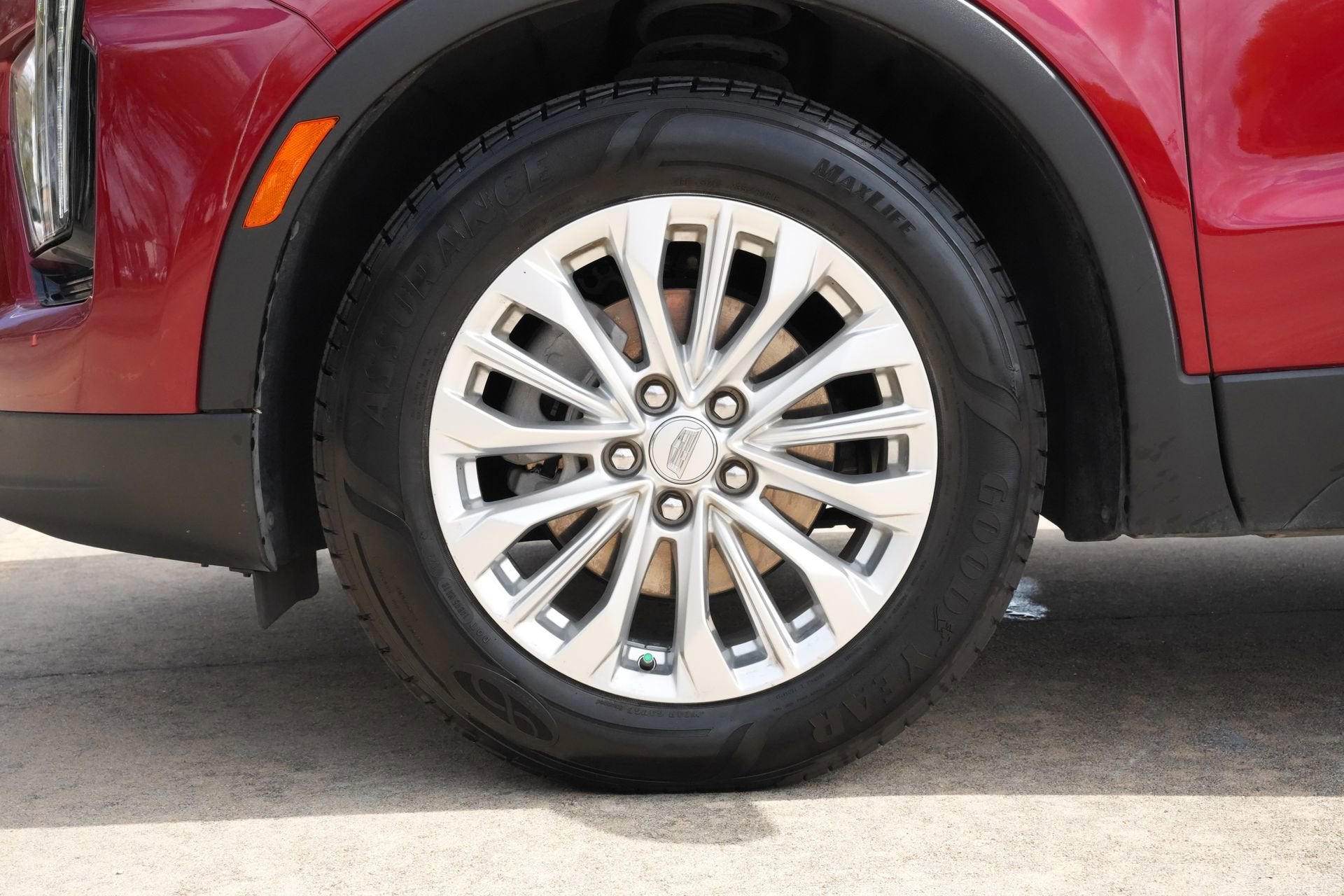 2024 Cadillac XT4 Luxury