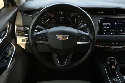 2023 Cadillac XT4 FWD Luxury