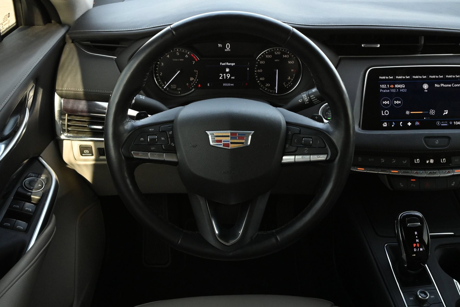 2023 Cadillac XT4 FWD Luxury