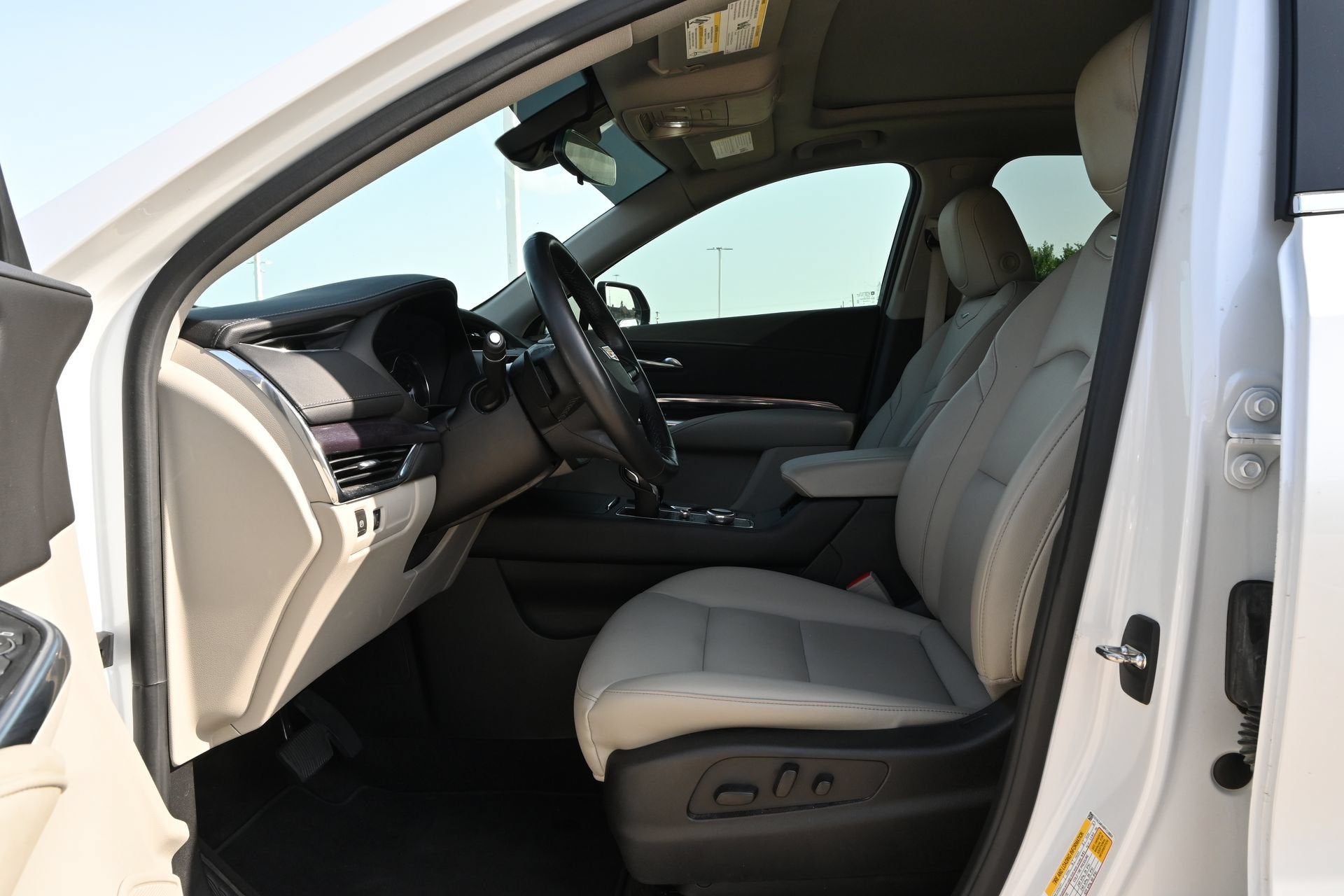 2023 Cadillac XT4 FWD Luxury