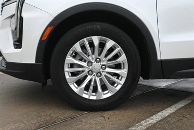 2024 Cadillac XT4 Luxury