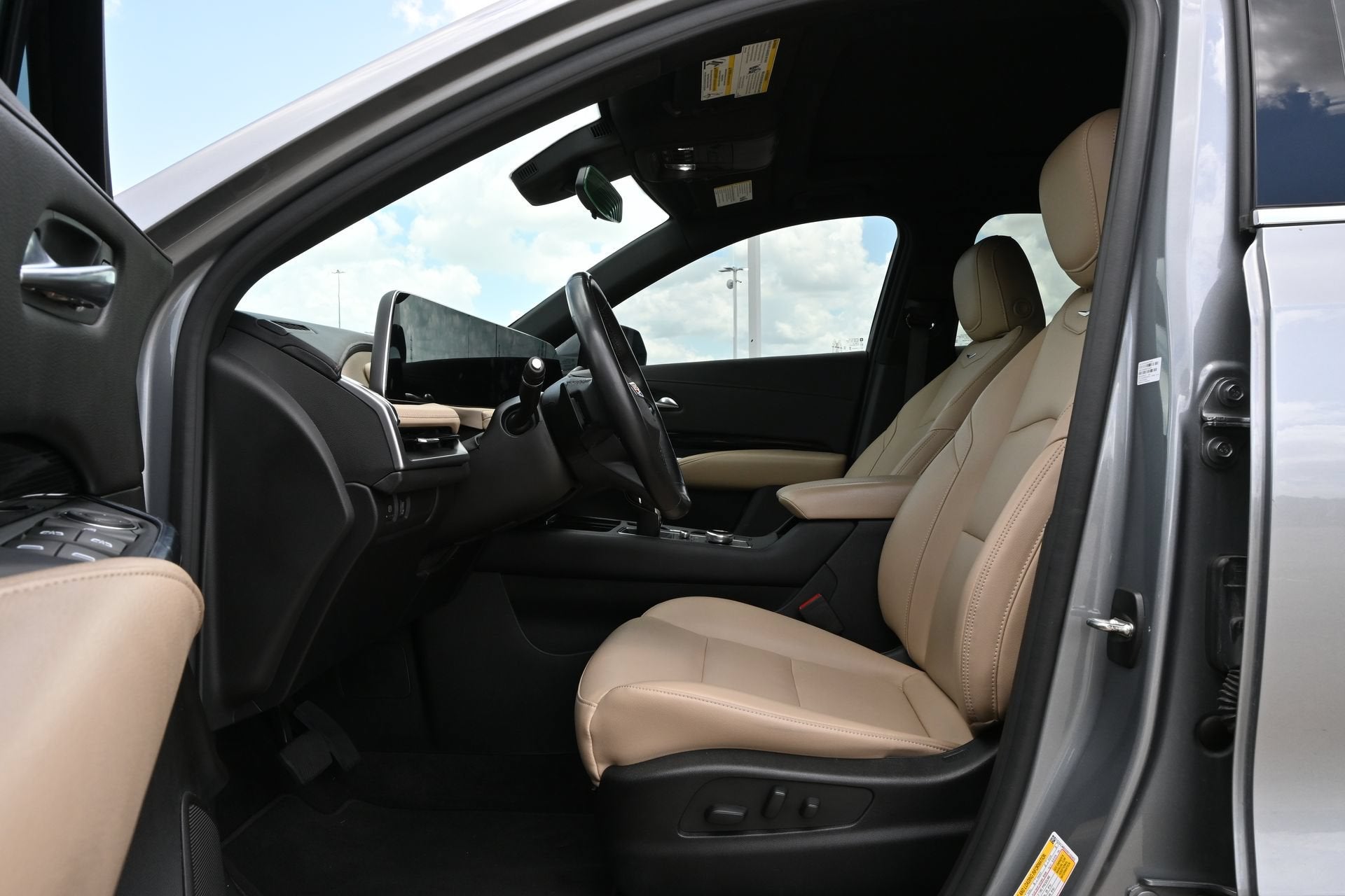 2024 Cadillac XT4 Luxury