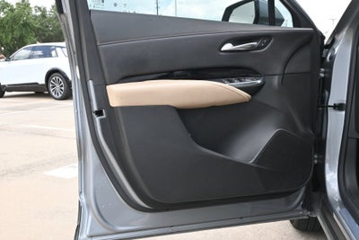 2024 Cadillac XT4 Luxury