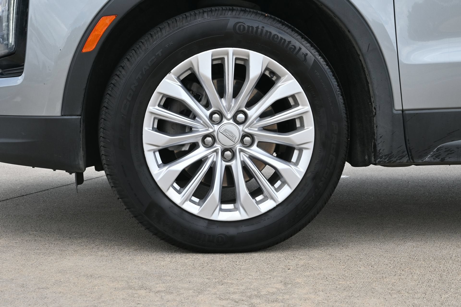 2024 Cadillac XT4 Luxury