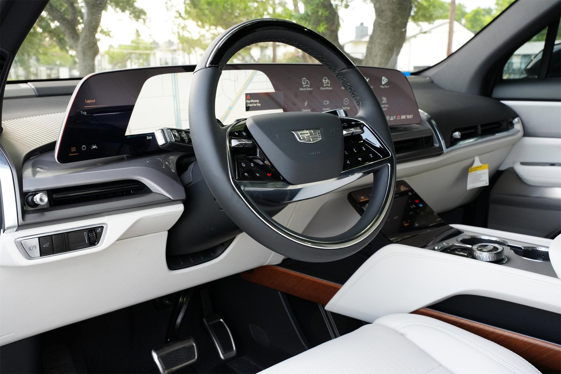 2026 Cadillac VISTIQ Luxury