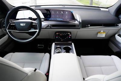 2026 Cadillac VISTIQ Luxury