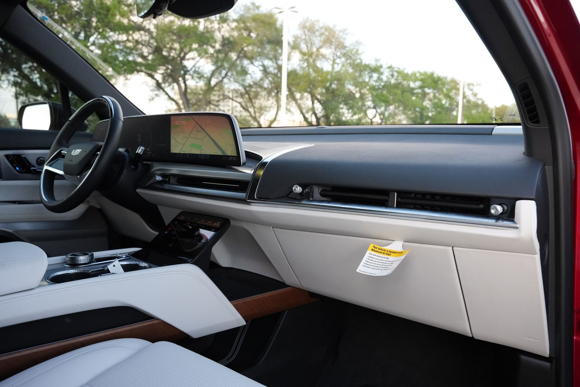 2026 Cadillac VISTIQ Luxury