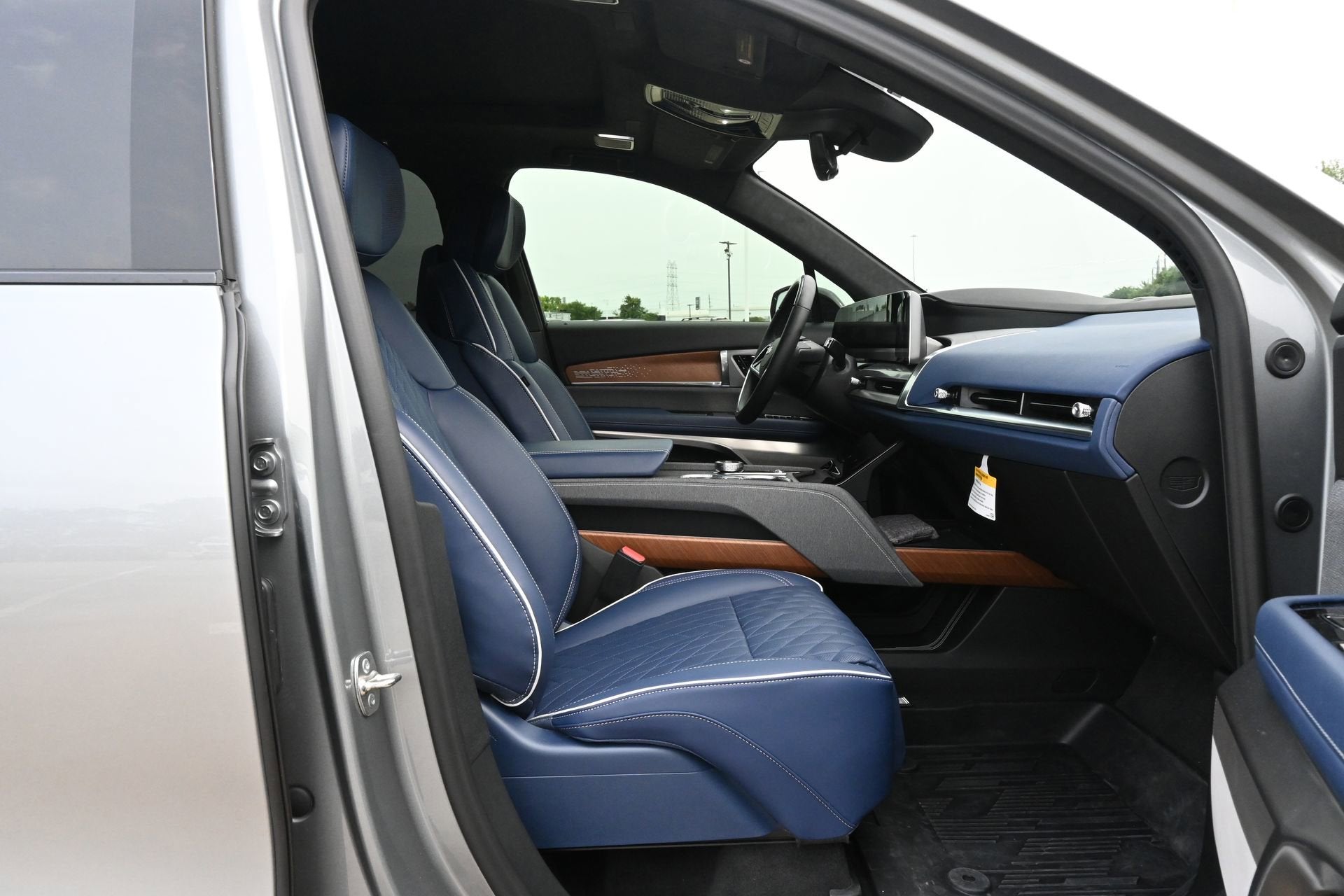2026 Cadillac VISTIQ Premium Luxury