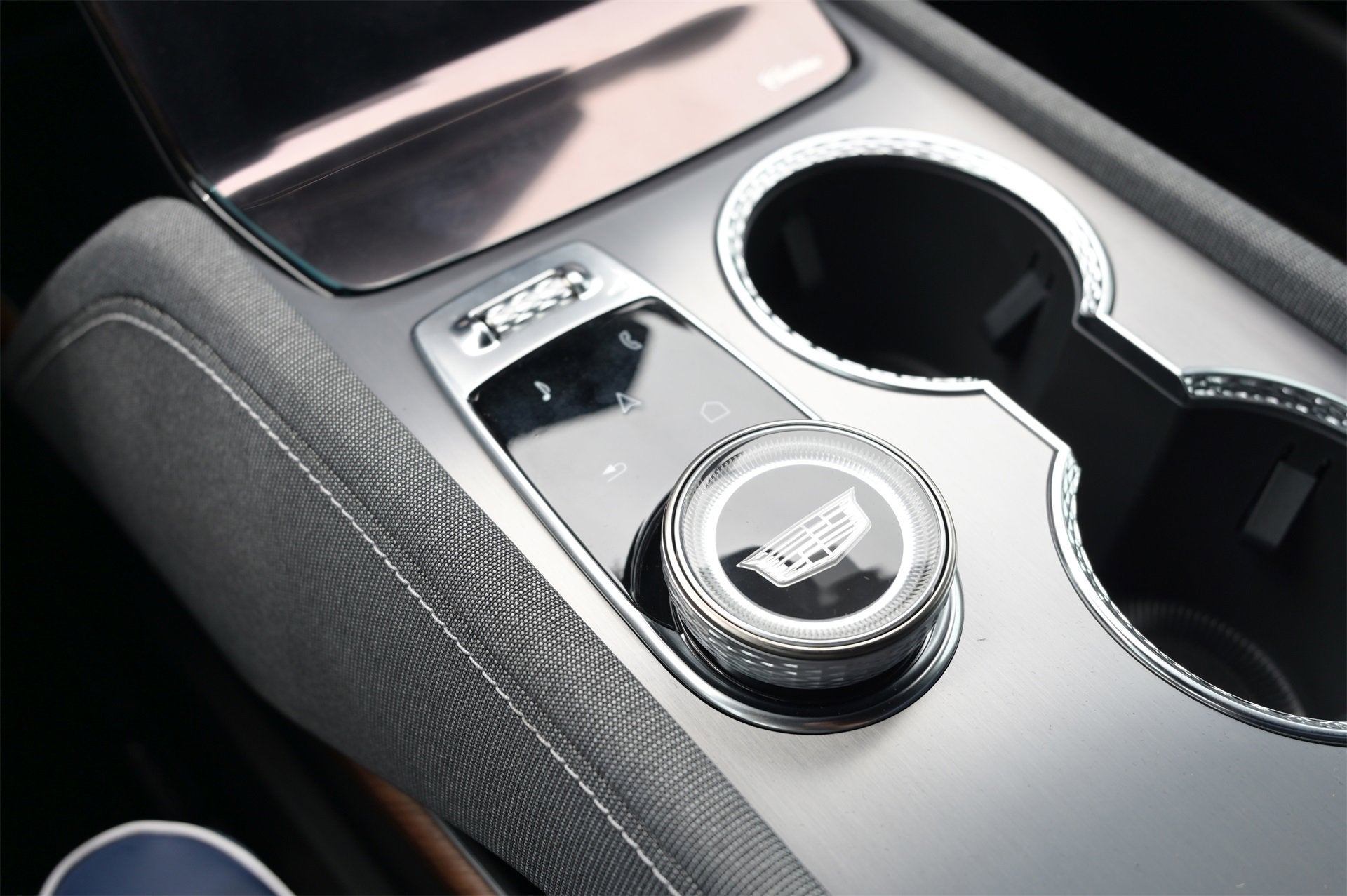 2026 Cadillac VISTIQ Premium Luxury