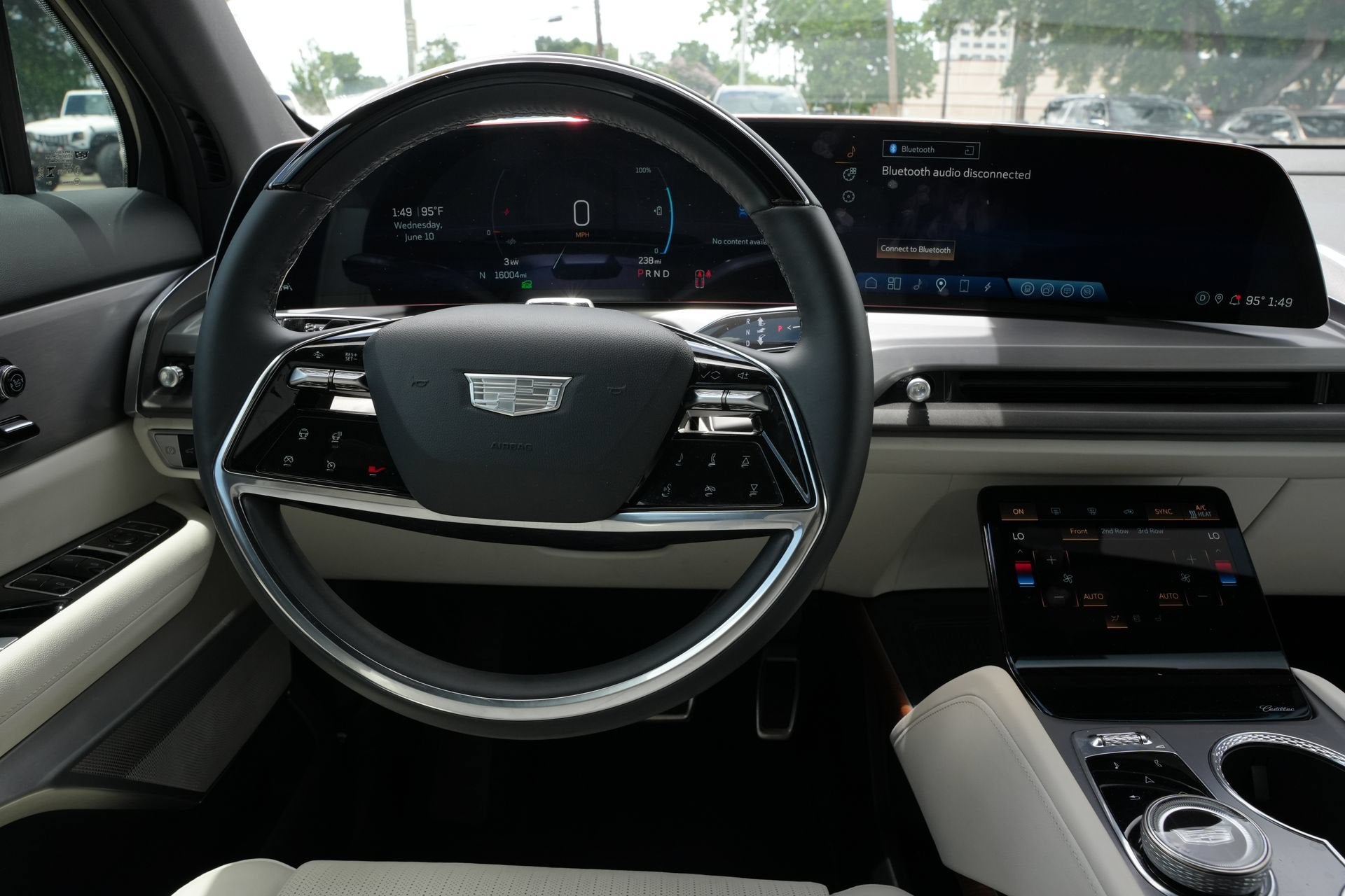 2026 Cadillac VISTIQ Sport