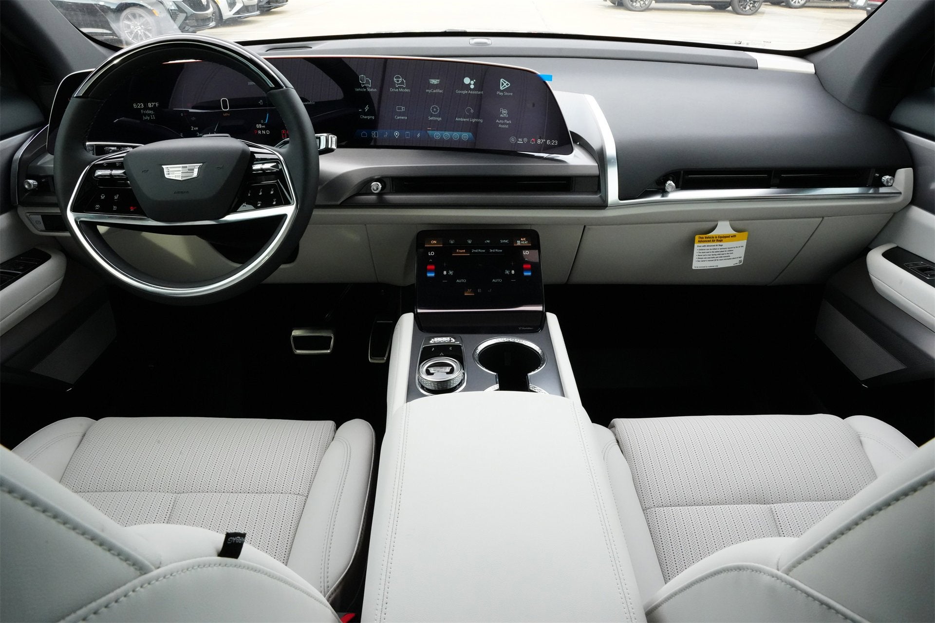 2026 Cadillac VISTIQ Sport