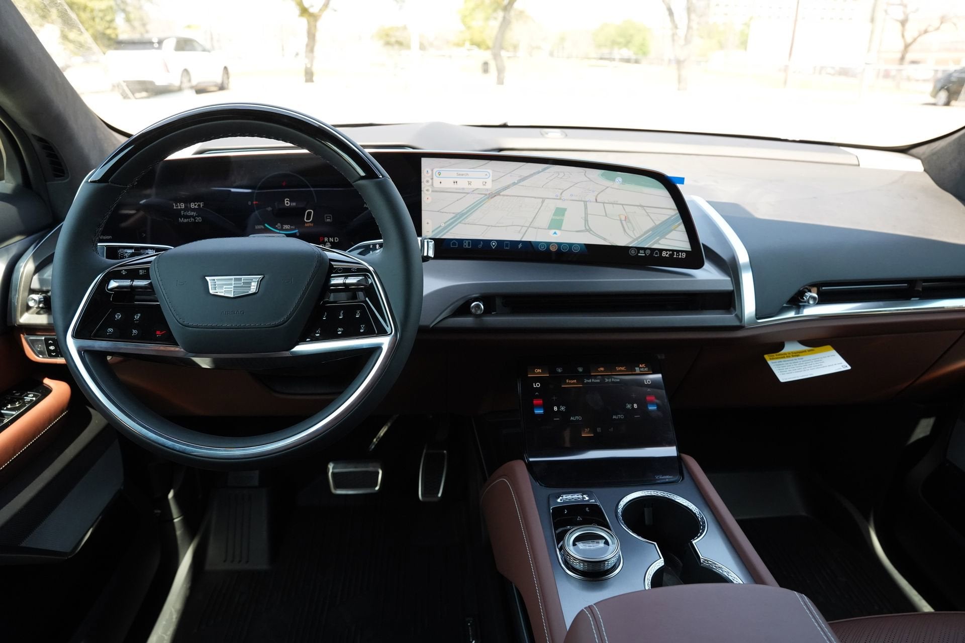 2026 Cadillac VISTIQ Platinum