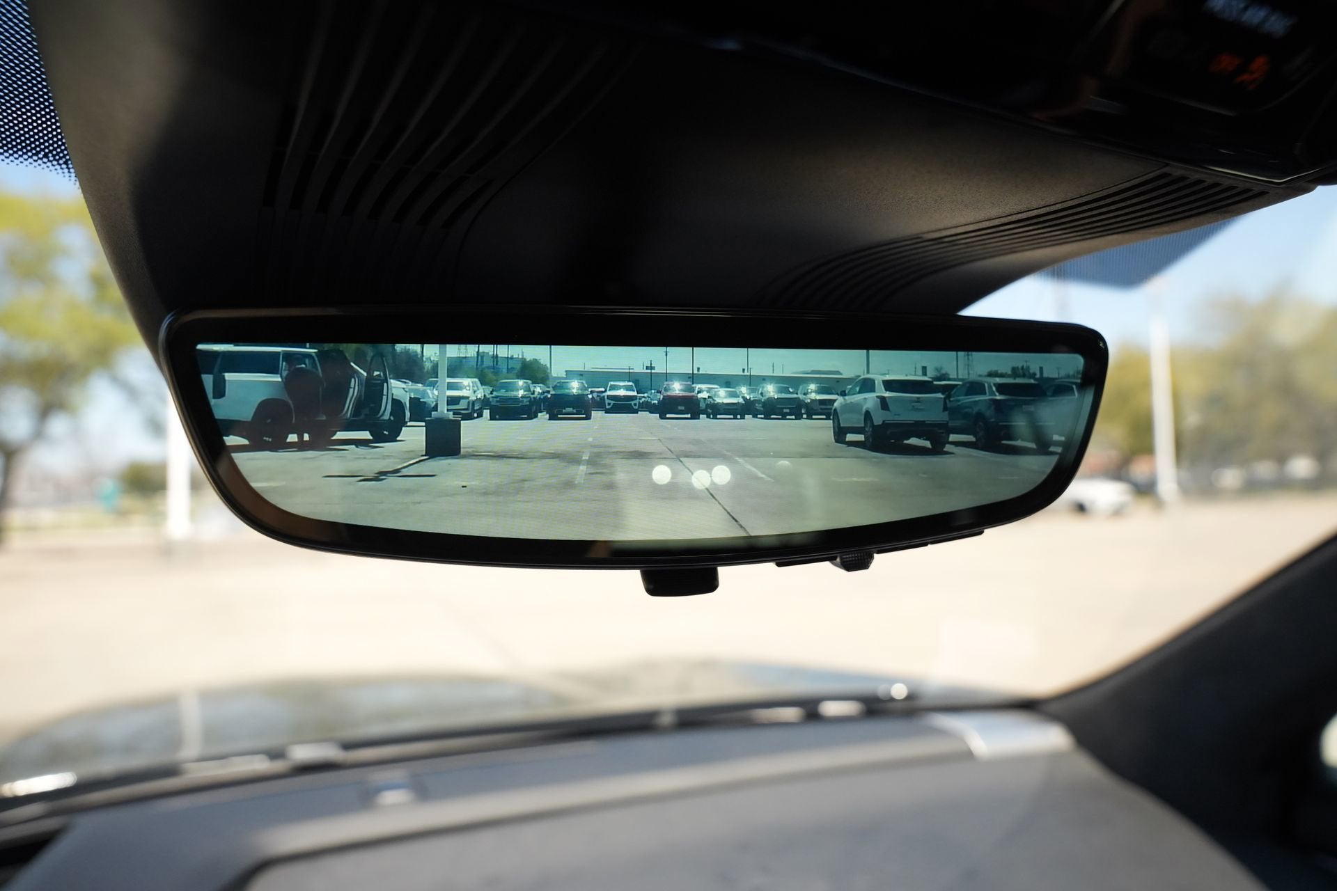 2026 Cadillac VISTIQ Platinum