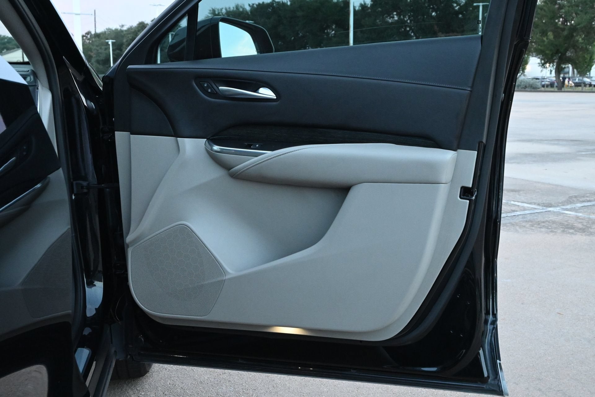 2021 Cadillac XT4 FWD Premium Luxury