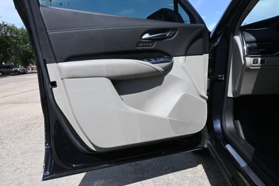 2022 Cadillac XT4 Premium Luxury