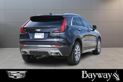 2022 Cadillac XT4 Premium Luxury