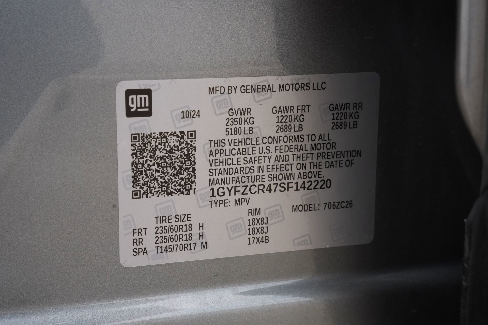 2025 Cadillac XT4 Premium Luxury