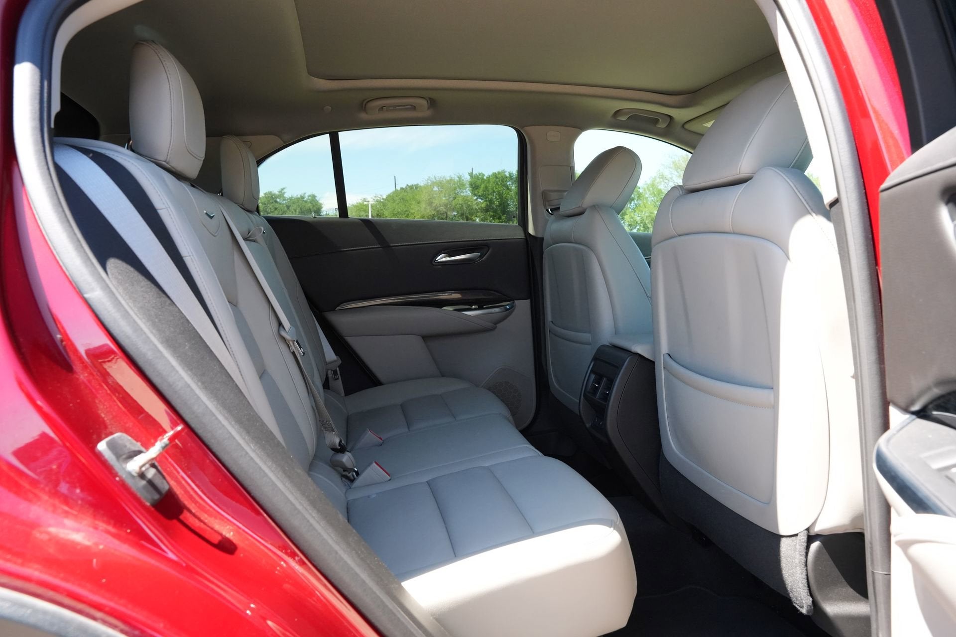 2022 Cadillac XT4 Premium Luxury