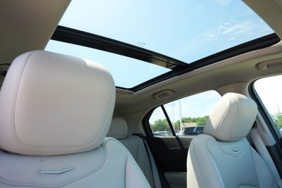 2022 Cadillac XT4 Premium Luxury