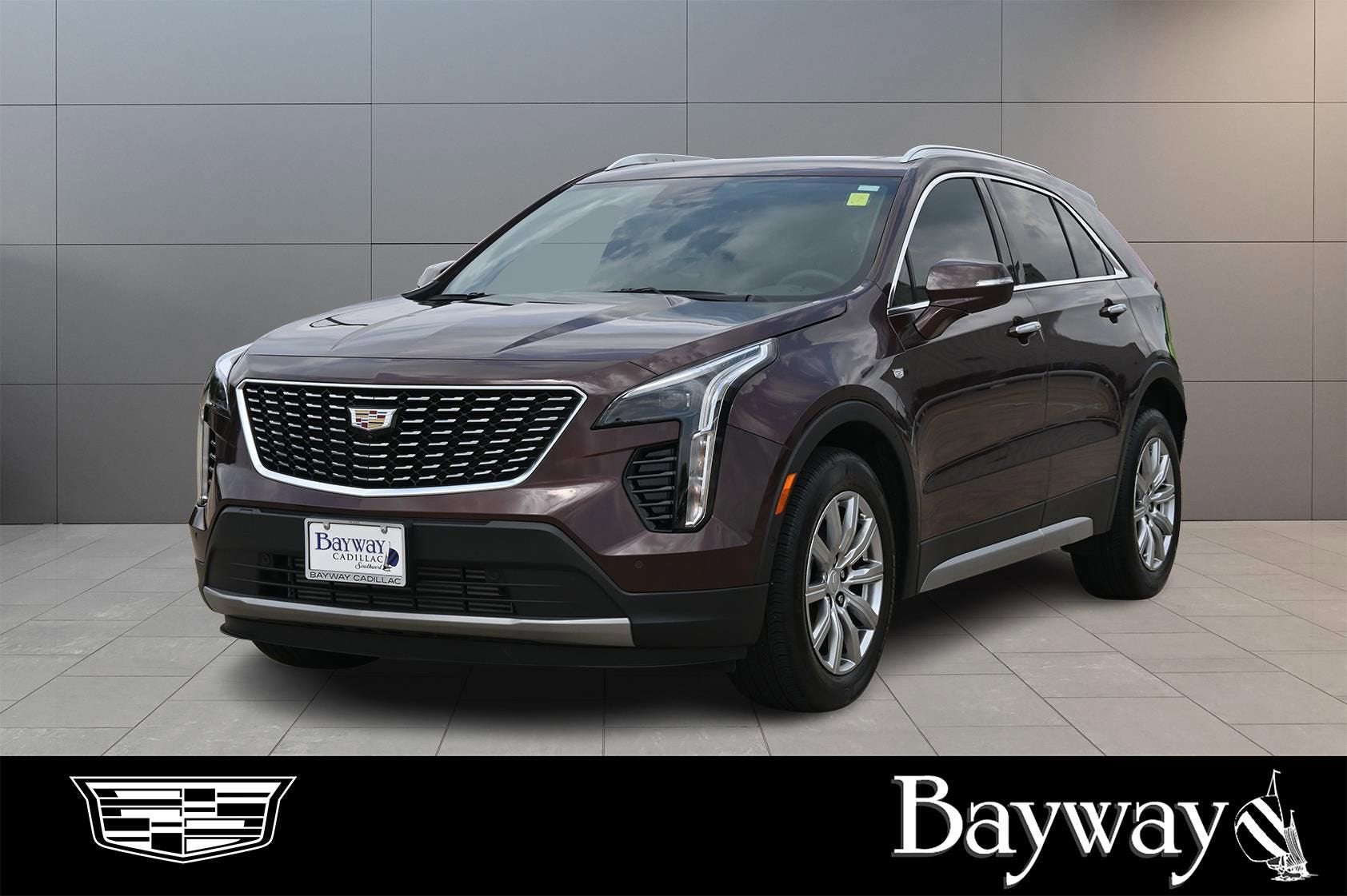 2022 Cadillac XT4 Premium Luxury