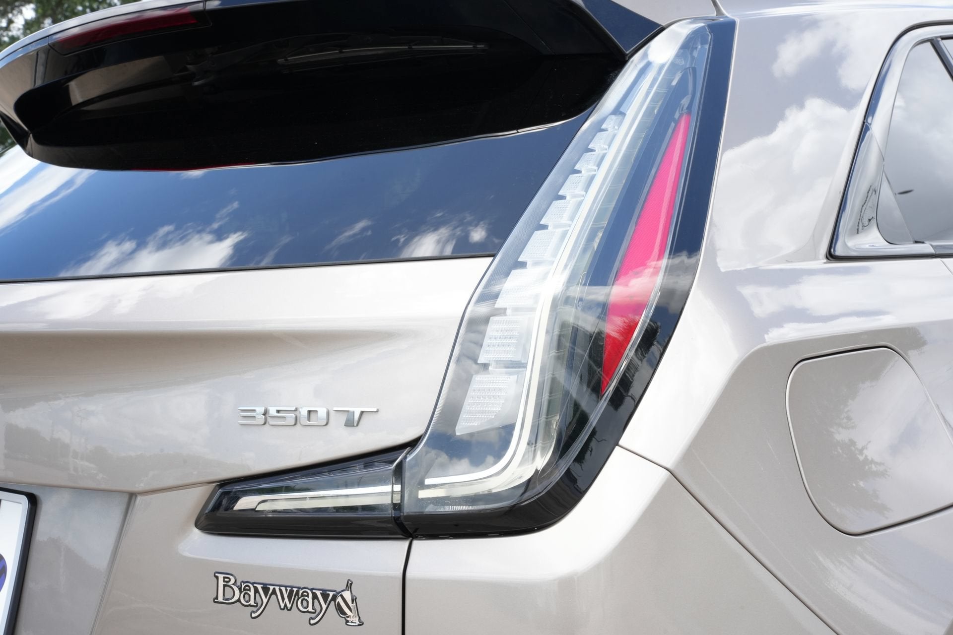 2023 Cadillac XT4 Sport
