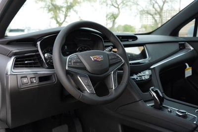 2026 Cadillac XT5 Luxury