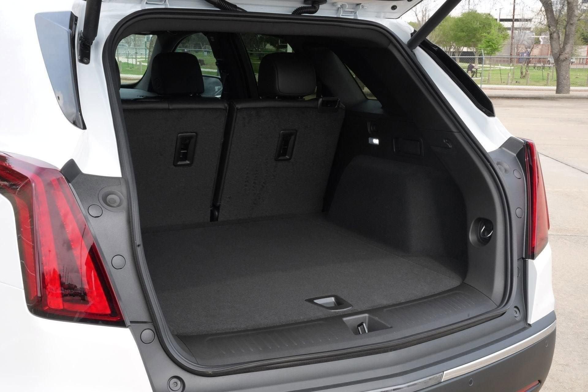 2026 Cadillac XT5 Luxury