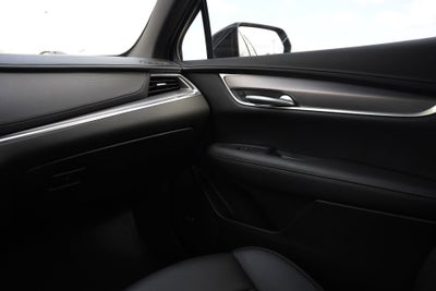 2024 Cadillac XT5 Luxury