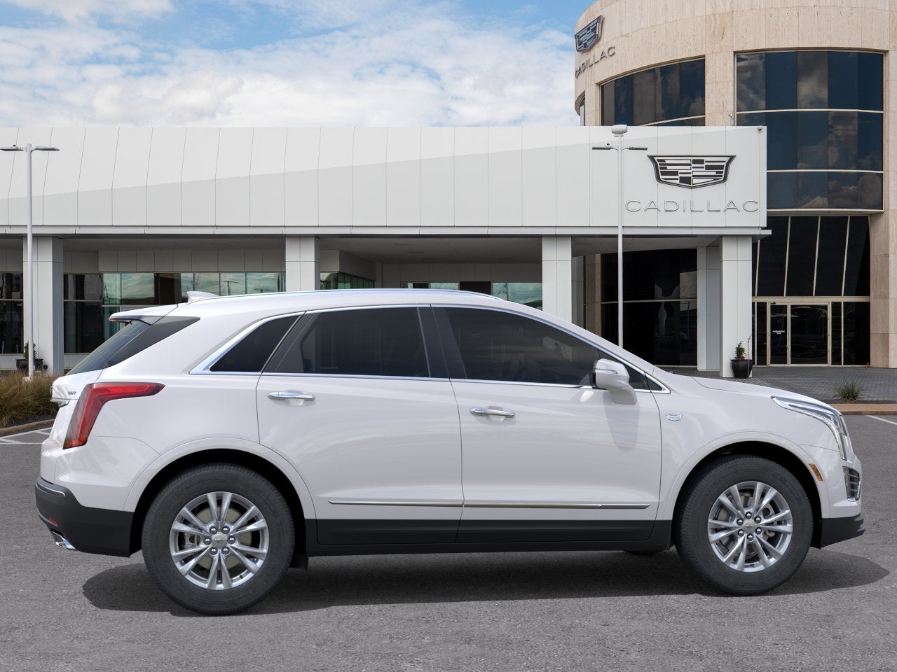 2026 Cadillac XT5 Luxury
