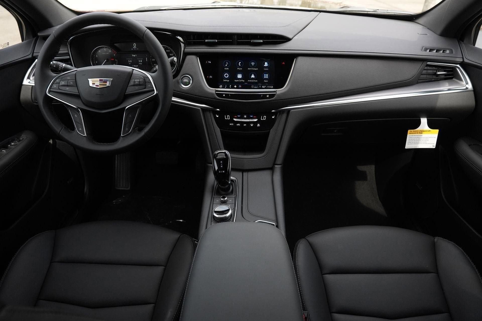 2026 Cadillac XT5 Luxury