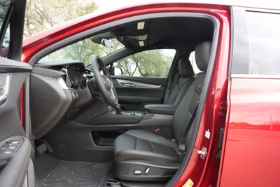 2026 Cadillac XT5 Luxury