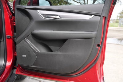 2026 Cadillac XT5 Luxury