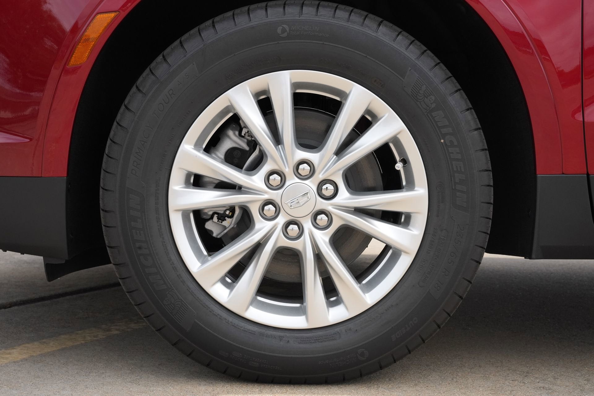 2026 Cadillac XT5 Luxury