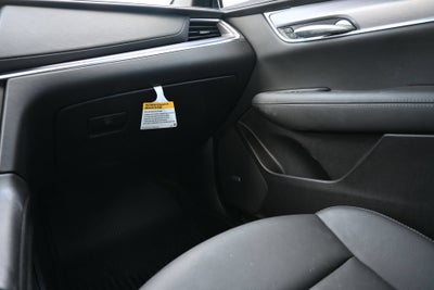 2025 Cadillac XT5 Luxury