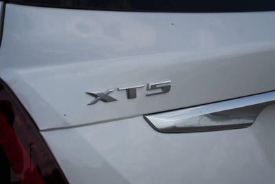 2026 Cadillac XT5 Luxury