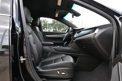 2025 Cadillac XT5 Luxury