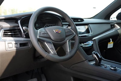 2026 Cadillac XT5 Luxury