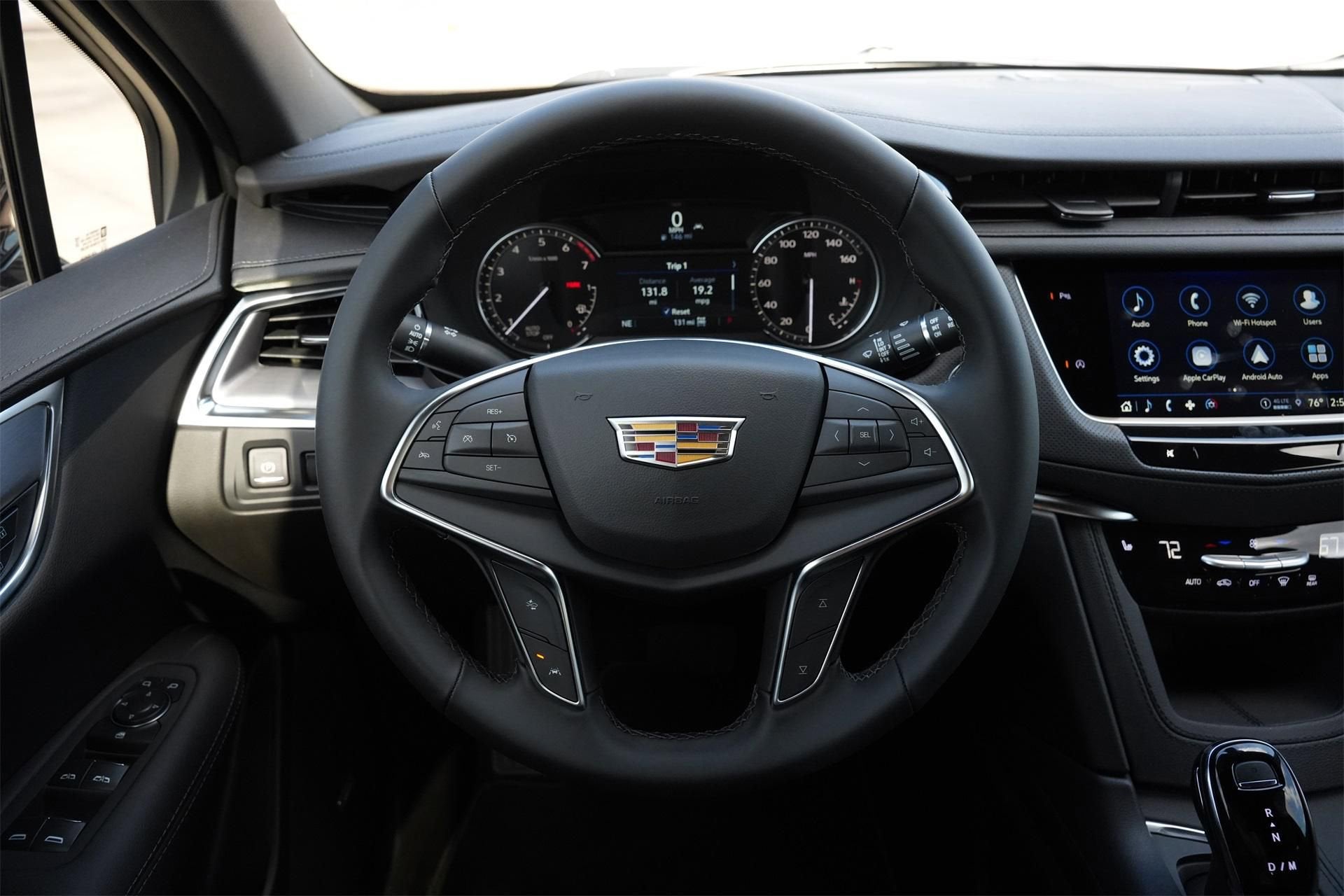 2026 Cadillac XT5 Luxury