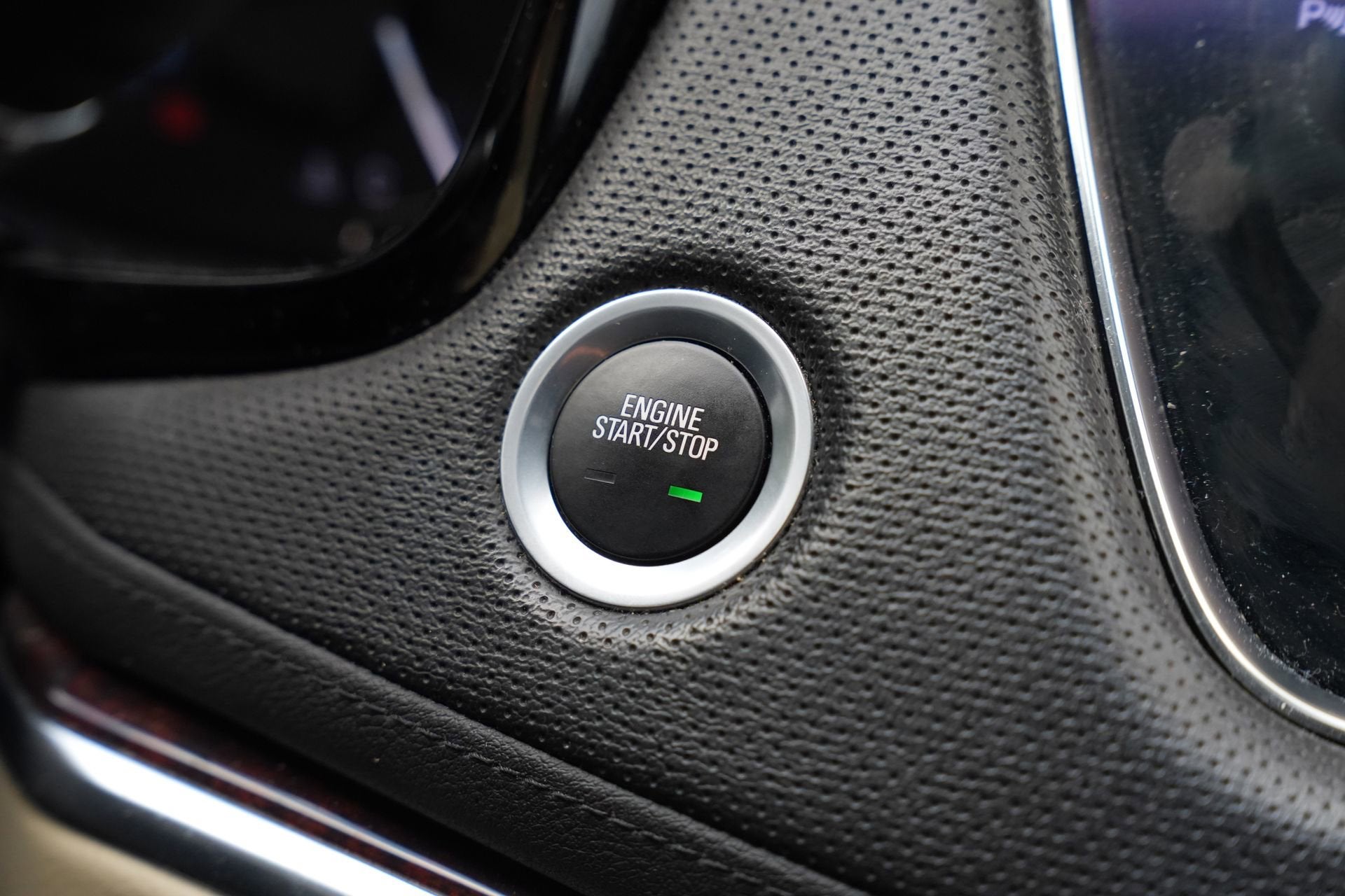 2017 Cadillac XT5 Luxury FWD